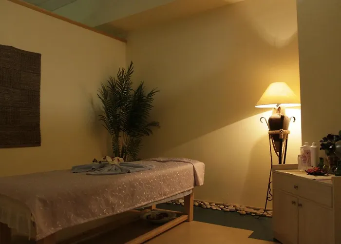 Peninsula Pine Club Boutique & Kuşadası